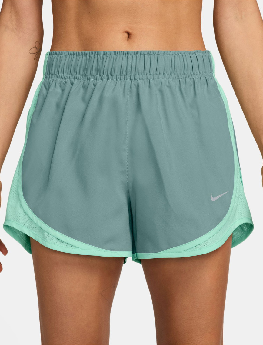 Nike Tempo Dri-Fit 8 cm Kadın Yeşil Şort Nike Tempo Dri-Fit 8 cm Kadın Yeşil Şort