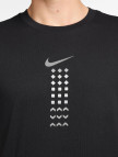 Nike Sportswear Ava Rover Erkek Siyah T-Shirt Nike Sportswear Ava Rover Erkek Siyah T-Shirt
