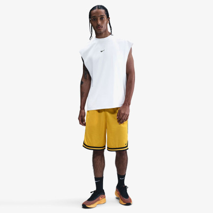 Nike Dri-Fit Top Street Erkek Beyaz T-Shirt Nike Dri-Fit Top Street Erkek Beyaz T-Shirt