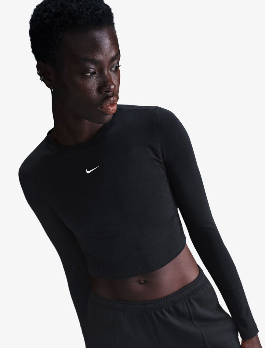 Nike Sportswear Chill Knit Kadın Siyah T-Shirt Nike Sportswear Chill Knit Kadın Siyah T-Shirt