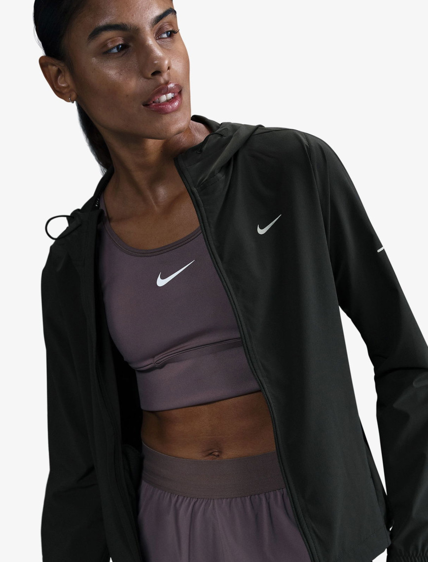 Nike Swift Repel Packable Kadın Siyah Ceket Nike Swift Repel Packable Kadın Siyah Ceket