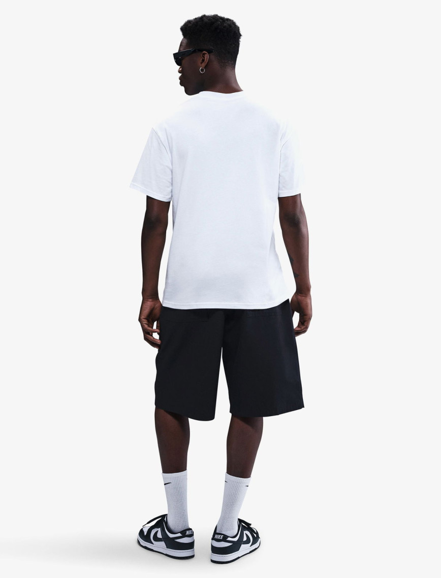Nike Sportswear Erkek Beyaz T-Shirt Nike Sportswear Erkek Beyaz T-Shirt
