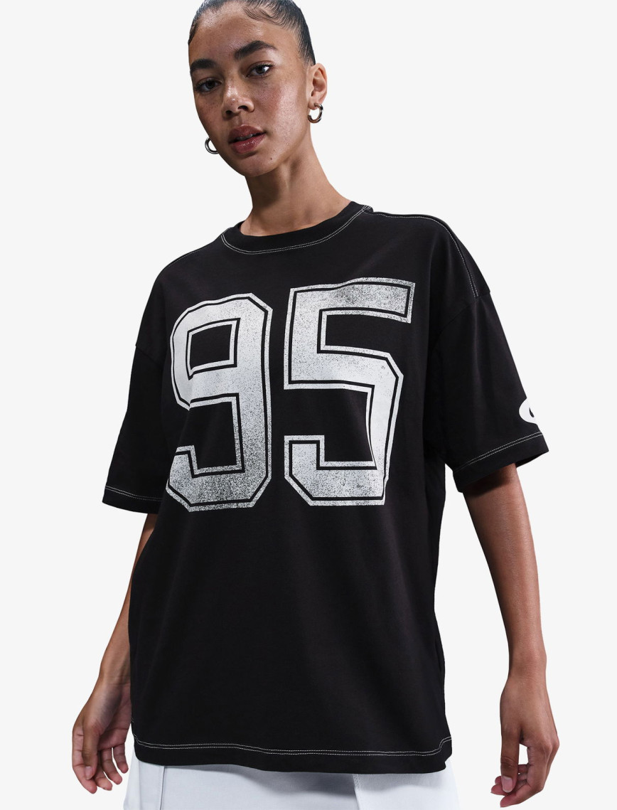 Nike Sportswear Street Kadın Siyah T-Shirt Nike Sportswear Street Kadın Siyah T-Shirt