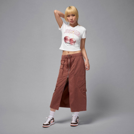 Jordan Brooklyn Kadın Beyaz T-Shirt Jordan Brooklyn Kadın Beyaz T-Shirt