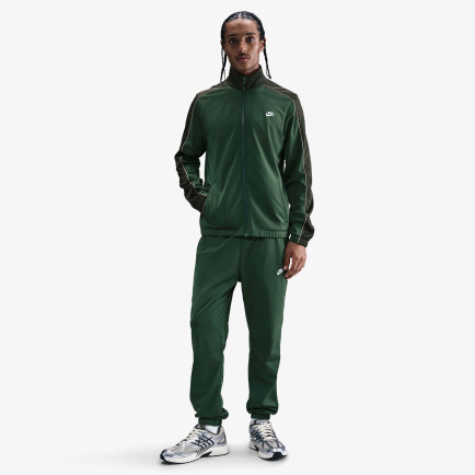 Nike Sportswear Club Erkek Yeşil Eşofman Takımı Nike Sportswear Club Erkek Yeşil Eşofman Takımı
