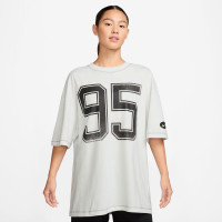 Nike Sportswear Street Kadın Beyaz T-Shirt Nike Sportswear Street Kadın Beyaz T-Shirt
