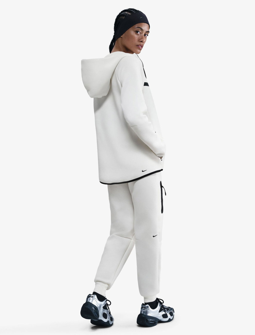 Nike Sportswear Tech Fleece Windrunner Kadın Beyaz Eşofman Üstü Nike Sportswear Tech Fleece Windrunner Kadın Beyaz Eşofman Üstü