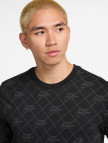 Nike All Over Printed Seasonal Club Erkek Siyah T-Shirt Nike All Over Printed Seasonal Club Erkek Siyah T-Shirt