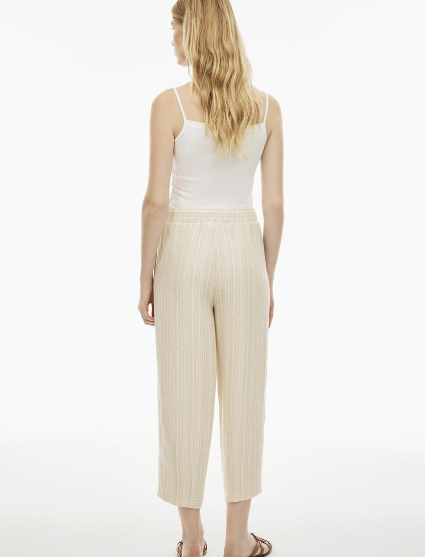 Emars Rahat Kalıp Bilek Boy Boru Paça Ekru Bej Renk Kadın Pantolon Emars Rahat Kalıp Bilek Boy Boru Paça Ekru Bej Renk Kadın Pantolon