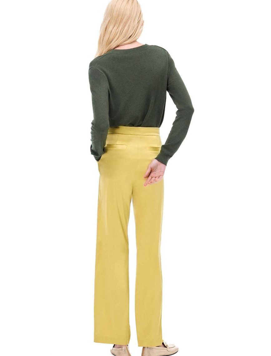 Wonder Regular Fit Yağ Yeşili Renk Kadın Pantolon Wonder Regular Fit Yağ Yeşili Renk Kadın Pantolon