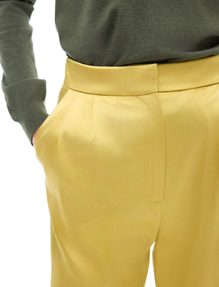 Wonder Regular Fit Yağ Yeşili Renk Kadın Pantolon Wonder Regular Fit Yağ Yeşili Renk Kadın Pantolon