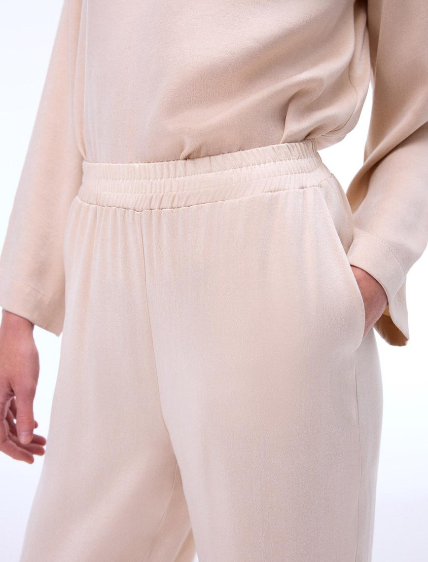 Bambuck Regular Fit Geniş Paça Bej Renk Kadın Pantolon Bambuck Regular Fit Geniş Paça Bej Renk Kadın Pantolon