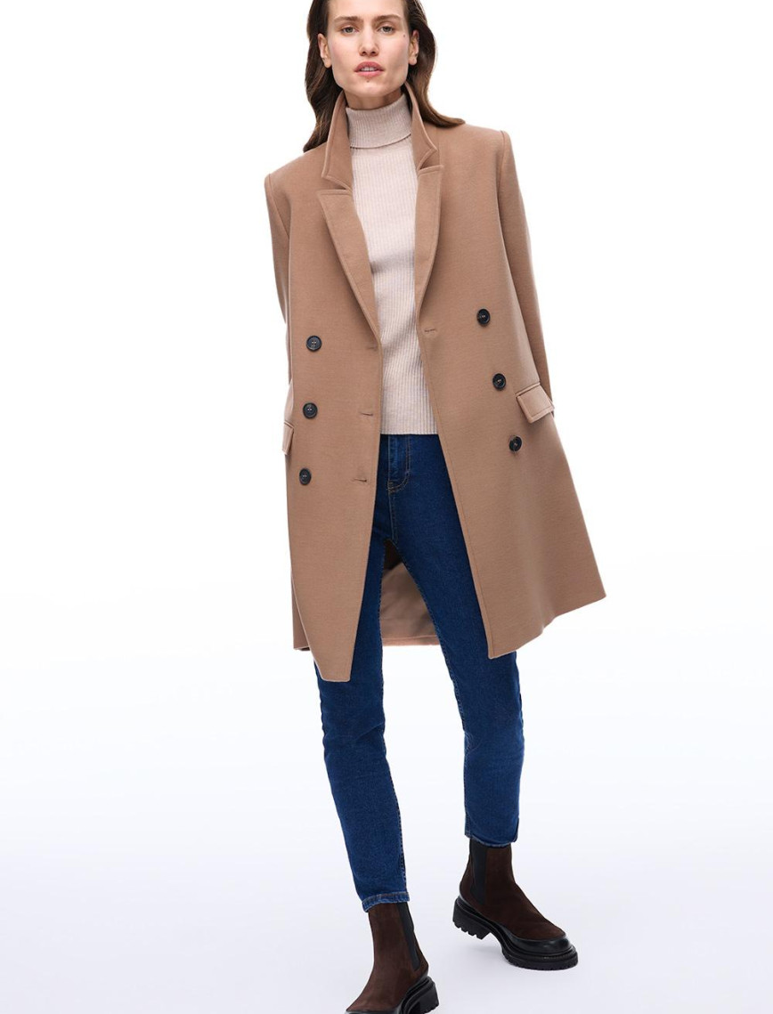 Mona Regular Fit Diz Üstü Takma Kol Erkek Yaka Devetuyu Kaban Mona Regular Fit Diz Üstü Takma Kol Erkek Yaka Devetuyu Kaban