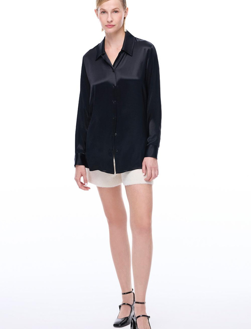 Safira Rahat Kalıp Standart Boy Takma Kol Gömlek Yaka Siyah Gömlek