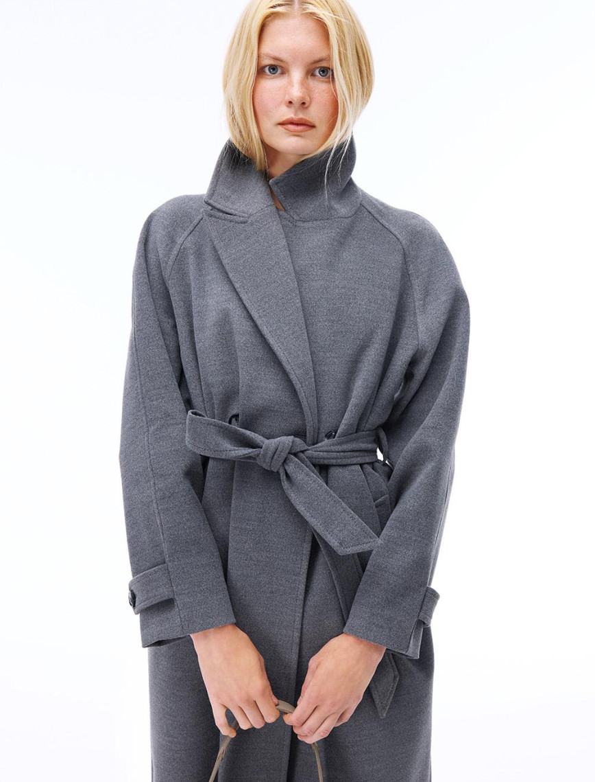 Mona Regular Fit Midi Boy Takma Kol Erkek Yaka Devetuyu Kaban Mona Regular Fit Midi Boy Takma Kol Erkek Yaka Devetuyu Kaban