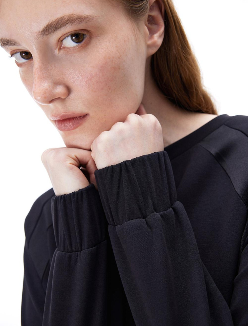 Arnes Regular Fit Standart Boy Reglan Kol Bisiklet Yaka Siyah Ust Arnes Regular Fit Standart Boy Reglan Kol Bisiklet Yaka Siyah Ust