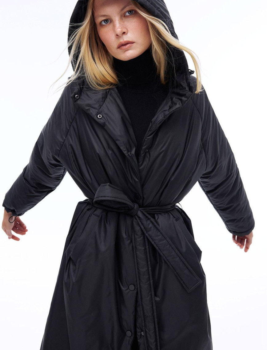 Awans Rahat Kalıp Diz Altı Reglan Kol Kapüşonlu Siyah Mont Awans Rahat Kalıp Diz Altı Reglan Kol Kapüşonlu Siyah Mont