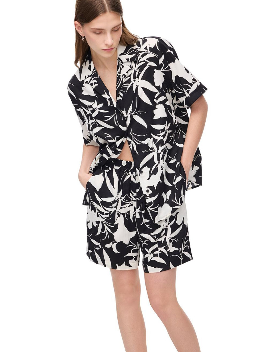 Siyah Beyaz Resort Rahat Kalıp Kısa Kol Gömlek Siyah Beyaz Resort Rahat Kalıp Kısa Kol Gömlek