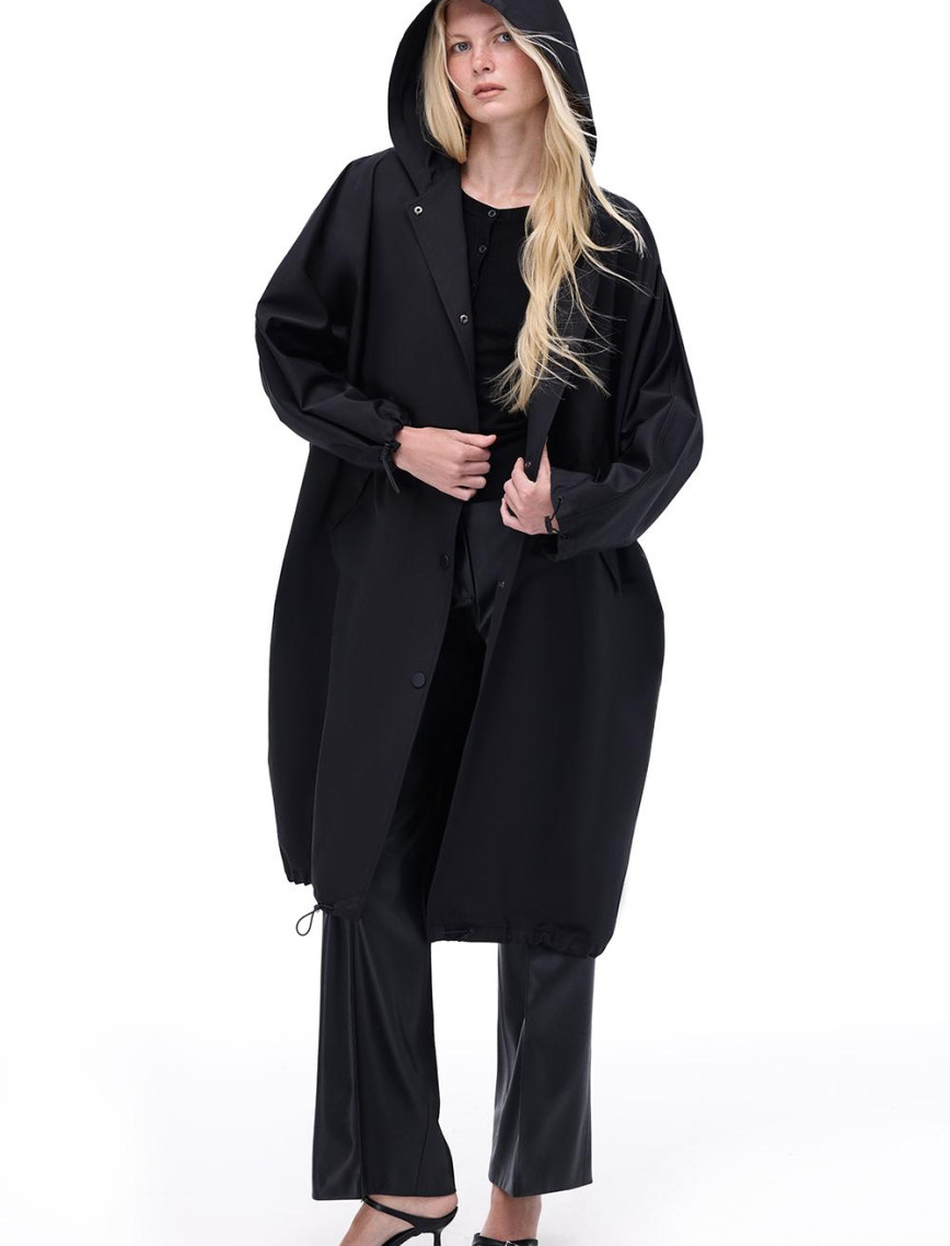 Capellas Rahat Kalıp Midi Boy Düşük Kollu Kapüşonlu Siyah Trençkot Capellas Rahat Kalıp Midi Boy Düşük Kollu Kapüşonlu Siyah Trençkot
