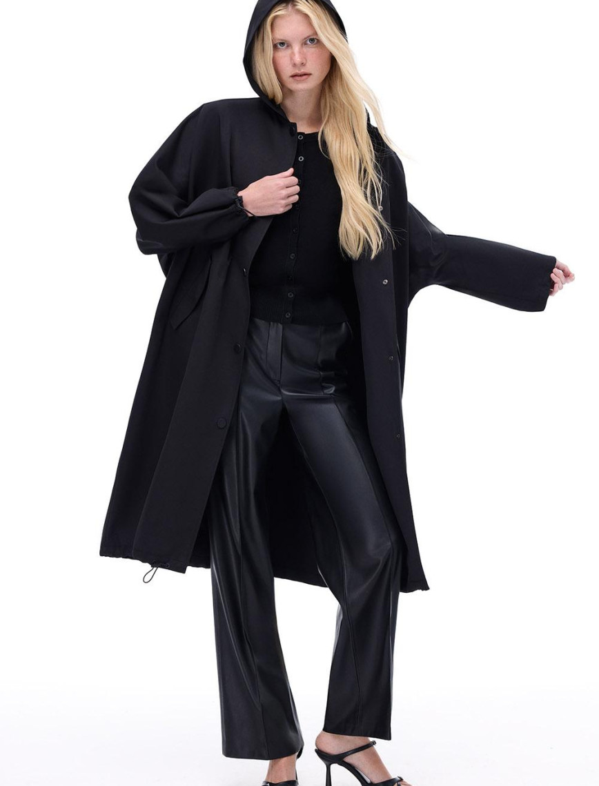 Capellas Rahat Kalıp Midi Boy Düşük Kollu Kapüşonlu Siyah Trençkot Capellas Rahat Kalıp Midi Boy Düşük Kollu Kapüşonlu Siyah Trençkot