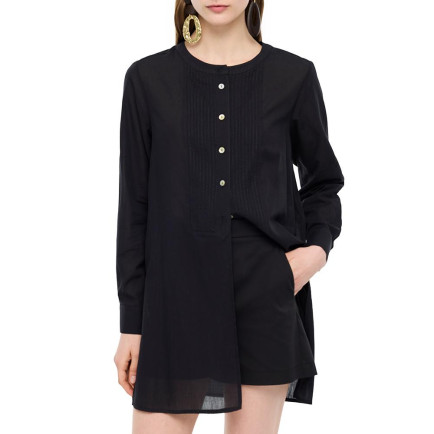 Hakim Yaka Pamuklu Uzun Kollu Gömlek Hakim Yaka Pamuklu Uzun Kollu Gömlek