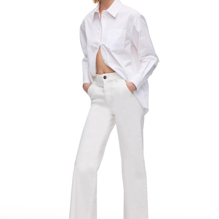 Beyaz Albas Rahat Kalıp Uzun Kol Gömlek