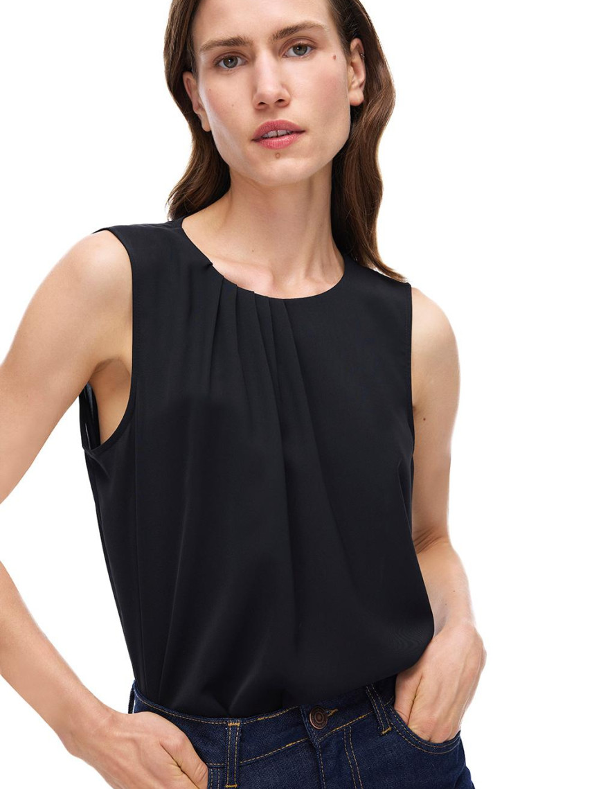 Farewell Regular Fit Standart Boy Sıfır Kol Bisiklet Yaka Siyah Bluz