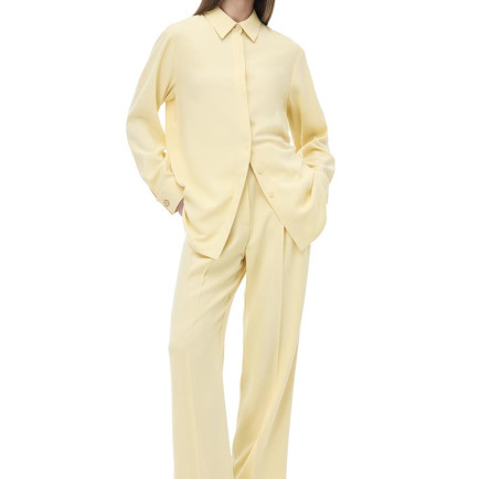 Seras Rahat Kalıp Uzun Boy Geniş Paça Vanılya Renk Kadın Pantolon Seras Rahat Kalıp Uzun Boy Geniş Paça Vanılya Renk Kadın Pantolon