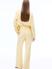 Seras Rahat Kalıp Uzun Boy Geniş Paça Vanılya Renk Kadın Pantolon Seras Rahat Kalıp Uzun Boy Geniş Paça Vanılya Renk Kadın Pantolon