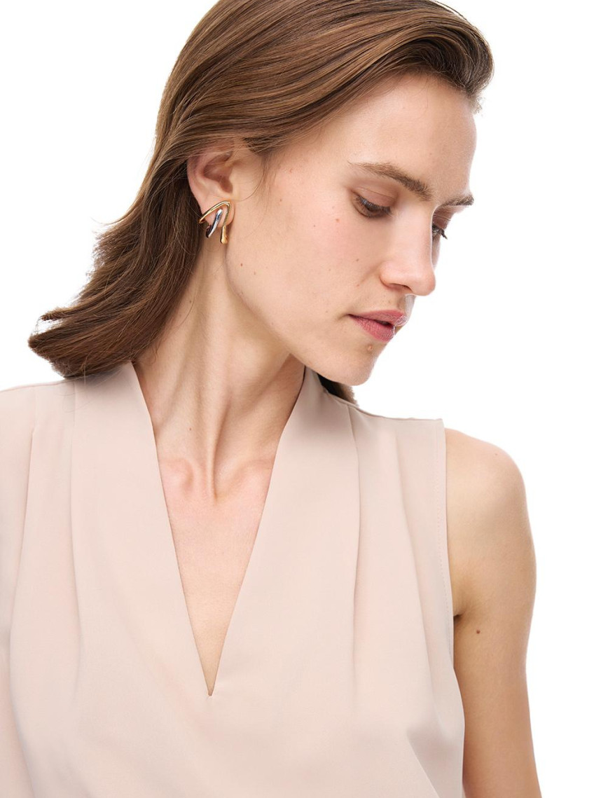 Farewell Regular Fit Sıfır Kol V-Yaka Nude Renk Kadın Bluz Farewell Regular Fit Sıfır Kol V-Yaka Nude Renk Kadın Bluz