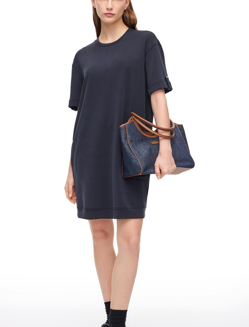 Siyah Elkes Rahat Kalıp Düz Diz Üstü Elbise Siyah Elkes Rahat Kalıp Düz Diz Üstü Elbise