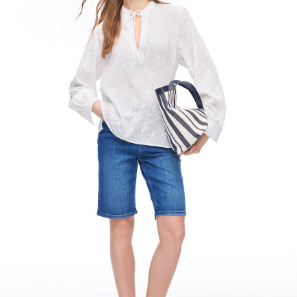 Beyaz Ametrin Rahat Kalıp Bağlamalı Yaka Bluz Beyaz Ametrin Rahat Kalıp Bağlamalı Yaka Bluz