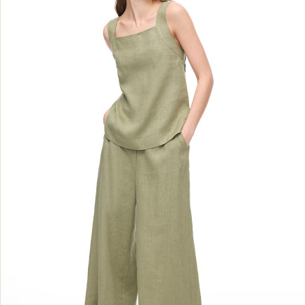 Haki Holas Rahat Kalıp Kare Yaka Bluz Haki Holas Rahat Kalıp Kare Yaka Bluz