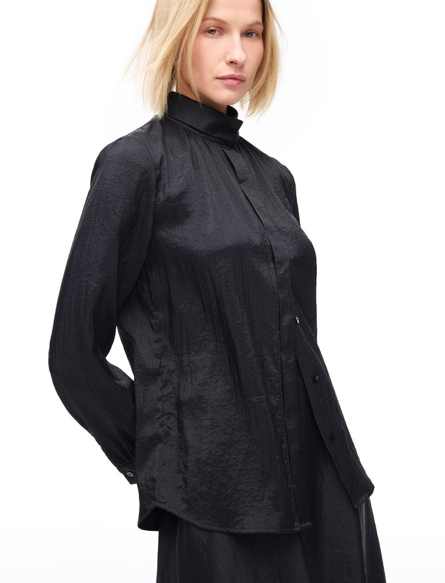 Düğmeli Uzun Kollu Poliamid Bluz Düğmeli Uzun Kollu Poliamid Bluz