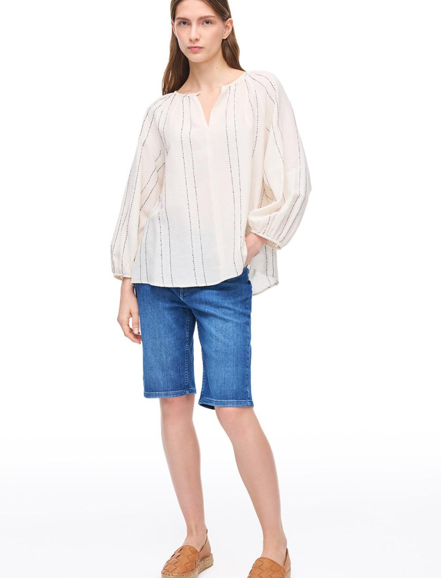 Açık Bej Risas Rahat Kalıp Yuvarlak Yaka Çizgili Bluz Açık Bej Risas Rahat Kalıp Yuvarlak Yaka Çizgili Bluz