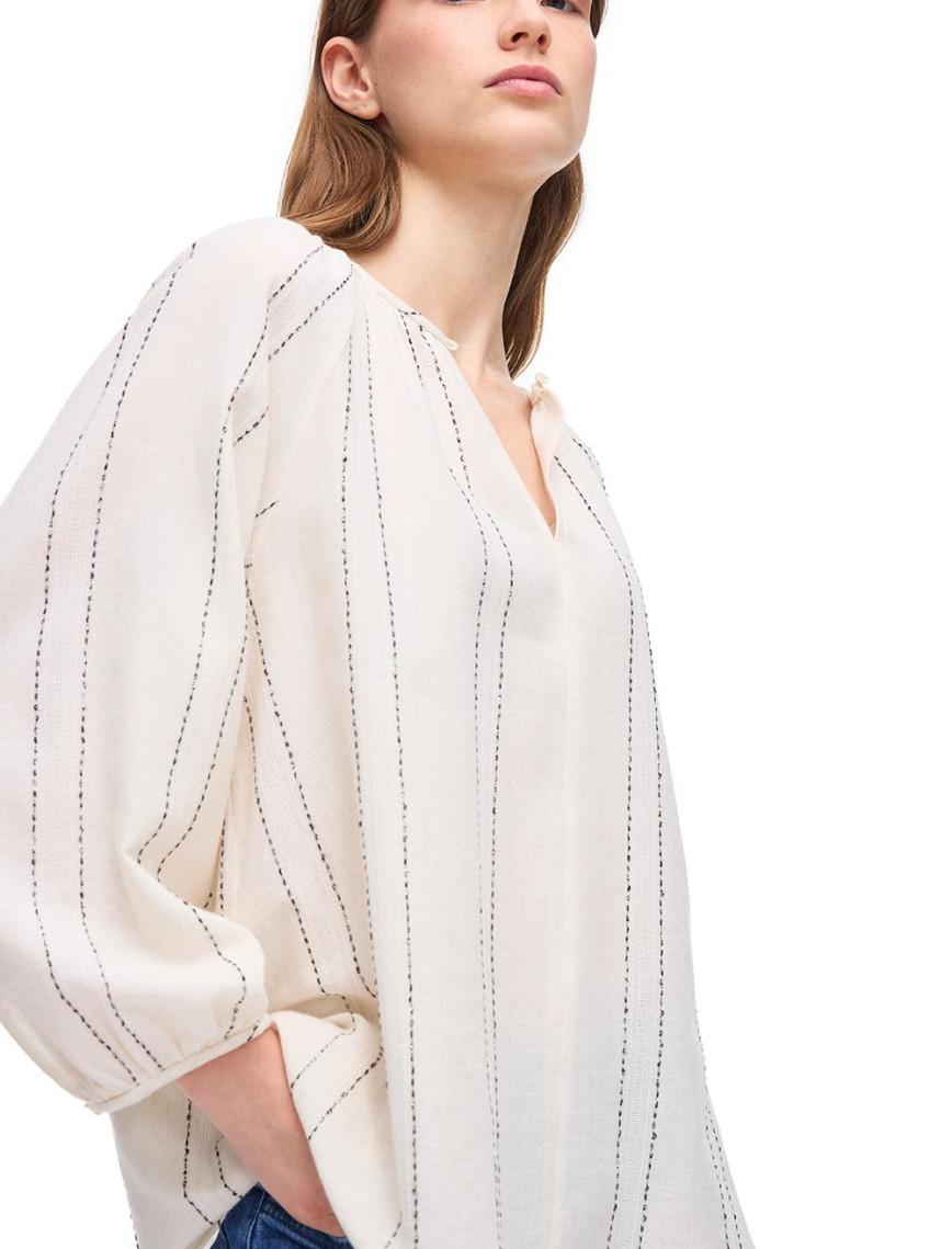 Açık Bej Risas Rahat Kalıp Yuvarlak Yaka Çizgili Bluz Açık Bej Risas Rahat Kalıp Yuvarlak Yaka Çizgili Bluz