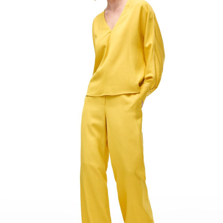 Gömlek Yaka Uzun Kollu İpek Karışımlı Bluz Gömlek Yaka Uzun Kollu İpek Karışımlı Bluz