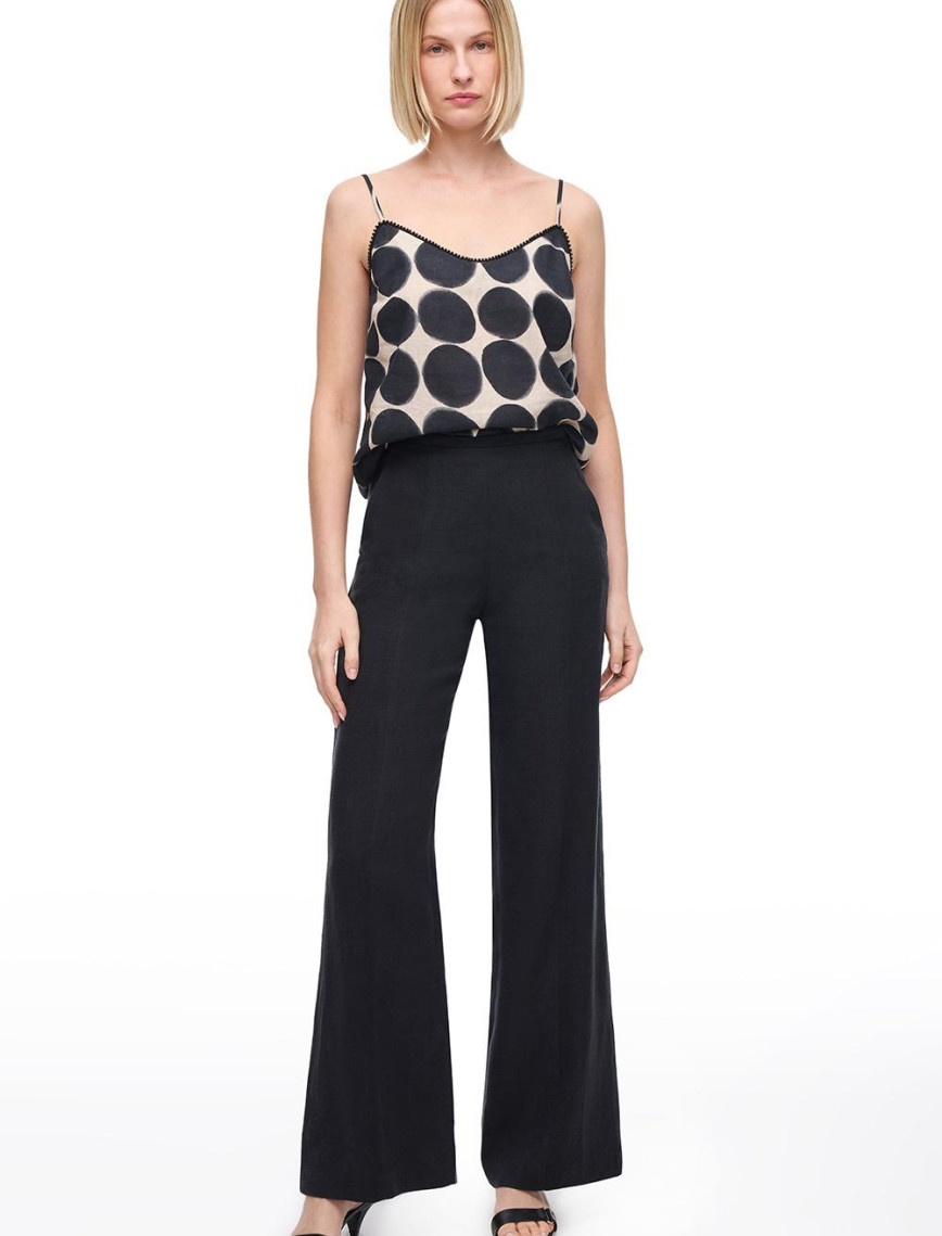 Pamuklu Yüksek Bel Geniş Paça Pantolon Pamuklu Yüksek Bel Geniş Paça Pantolon