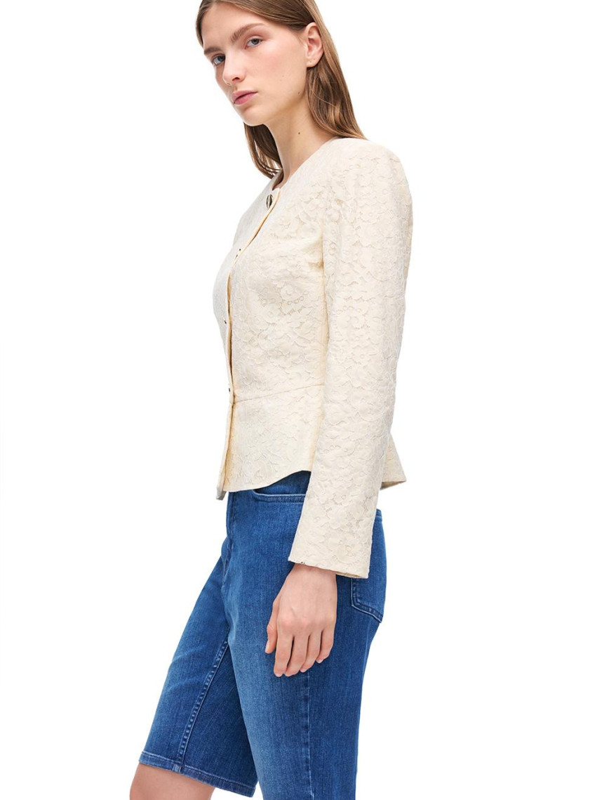 Krem İolite Regular Fit Çiçekli Ceket Krem İolite Regular Fit Çiçekli Ceket