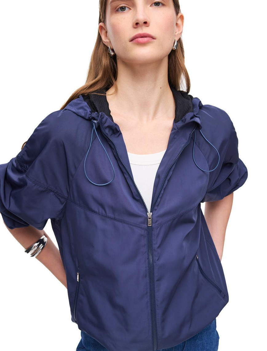 Amiens Lacivert Renk Rahat Kalıp Dik Yaka Düşük Kollu Mont Amiens Lacivert Renk Rahat Kalıp Dik Yaka Düşük Kollu Mont