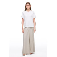 Makis Beyaz Renk Rahat Kalıp Bisiklet Yaka Takma Kol Tişört Makis Beyaz Renk Rahat Kalıp Bisiklet Yaka Takma Kol Tişört