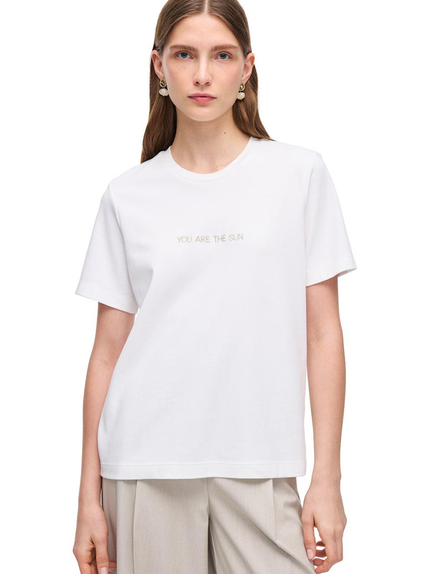 Makis Beyaz Renk Rahat Kalıp Bisiklet Yaka Takma Kol Tişört Makis Beyaz Renk Rahat Kalıp Bisiklet Yaka Takma Kol Tişört