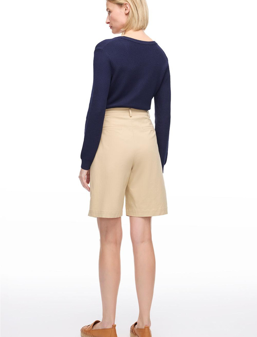 Esnek Kumaşlı Şort Esnek Kumaşlı Şort