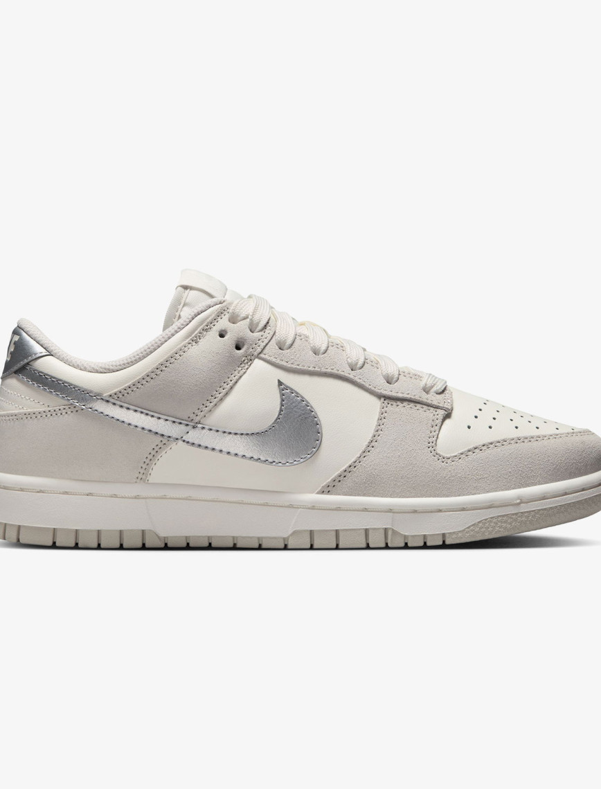 Nike Dunk Low Kadın Krem Rengi Spor Ayakkabı Nike Dunk Low Kadın Krem Rengi Spor Ayakkabı