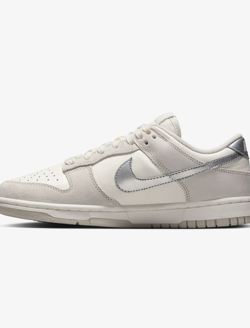Nike Dunk Low Kadın Krem Rengi Spor Ayakkabı Nike Dunk Low Kadın Krem Rengi Spor Ayakkabı