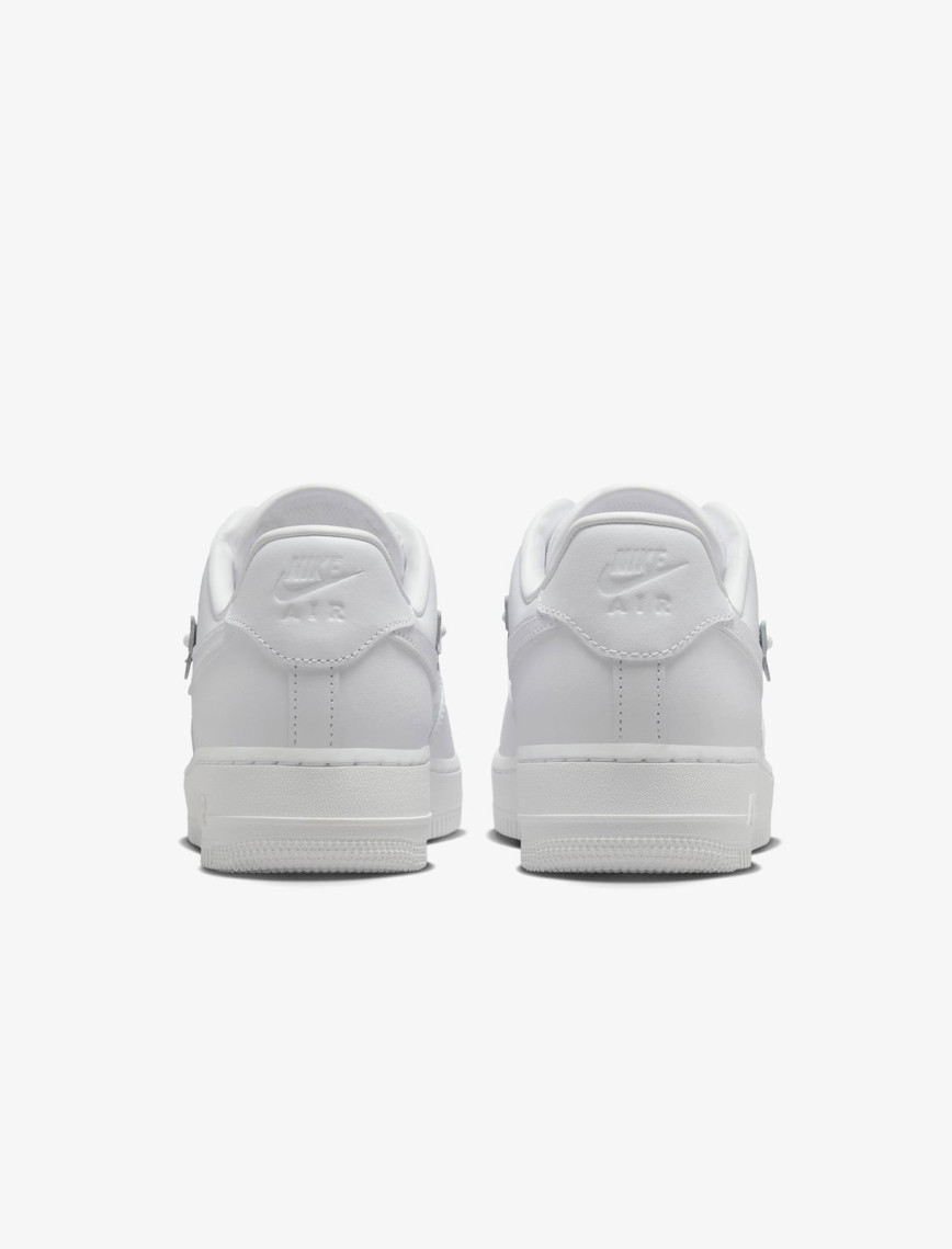 Nike Air Force 1 Low Kadın Beyaz Spor Ayakkabı Nike Air Force 1 Low Kadın Beyaz Spor Ayakkabı