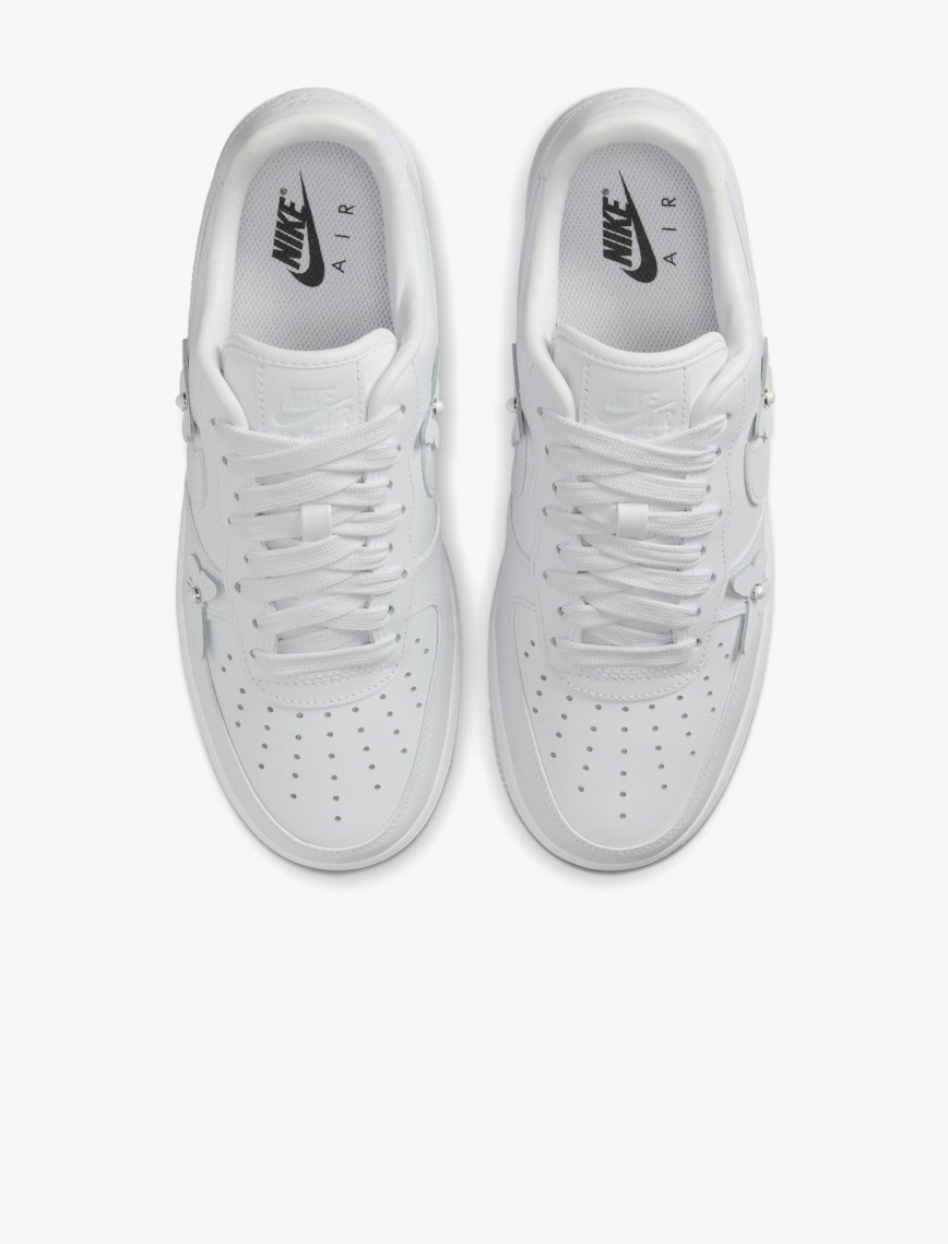 Nike Air Force 1 Low Kadın Beyaz Spor Ayakkabı Nike Air Force 1 Low Kadın Beyaz Spor Ayakkabı