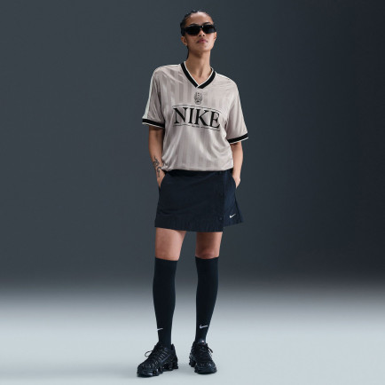 Nike Sportswear Kadın Gri T-Shirt Nike Sportswear Kadın Gri T-Shirt