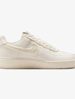 Nike Air Force 1 '07 LX Kadın Krem Rengi Spor Ayakkabı