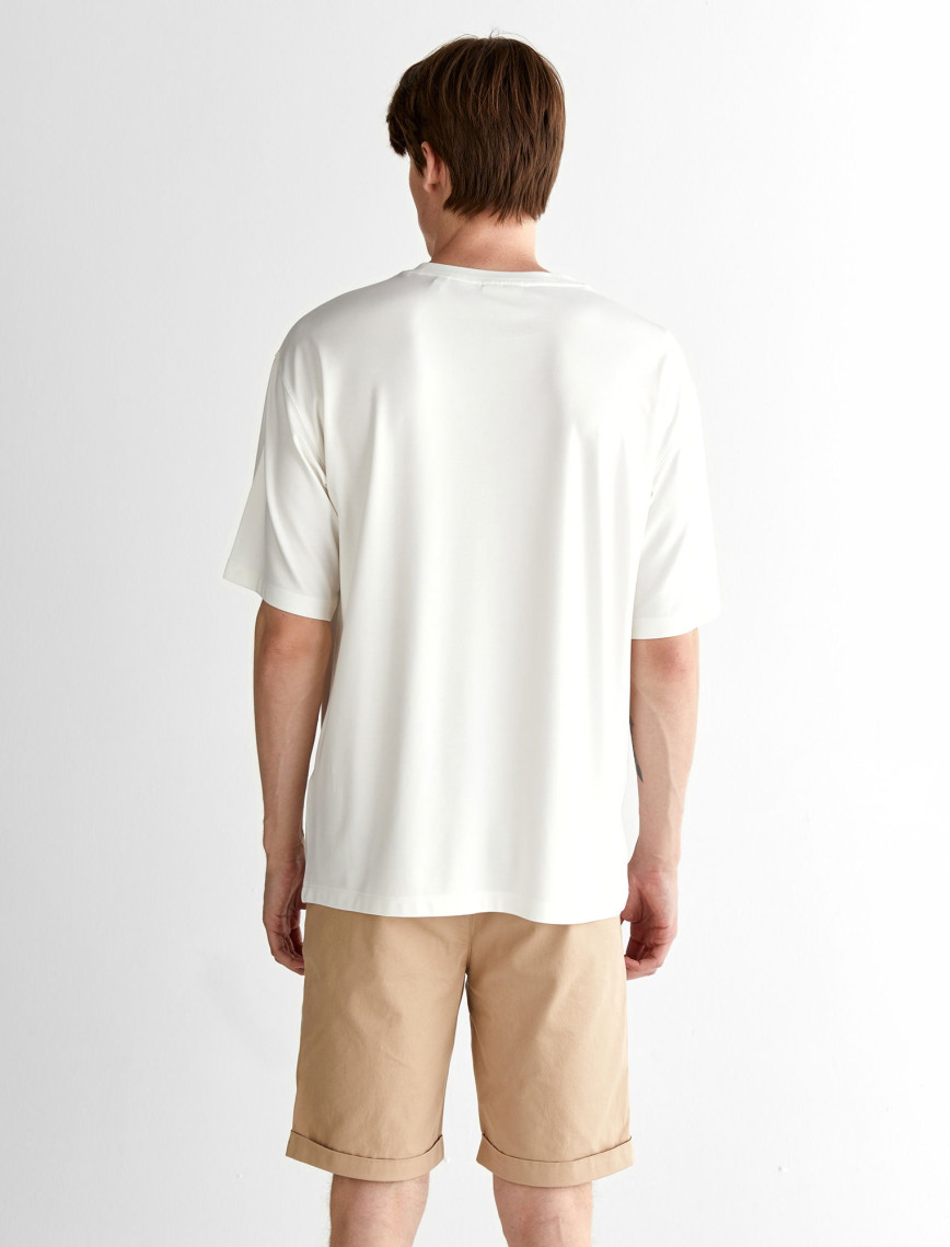 GANT Erkek Krem Relaxed Fit Bisiklet Yaka Logolu T-Shirt GANT Erkek Krem Relaxed Fit Bisiklet Yaka Logolu T-Shirt